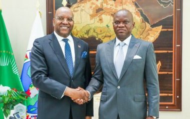 Oligui Nguema et l’ambassadeur d’Angola réaffirment la solidité des liens entre Libreville et Luanda
