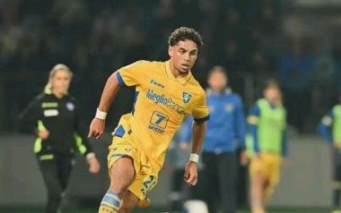 Serie B : Anthony Oyono XXL face à la Juve Stabia, la Panthère rugit avant la CAN