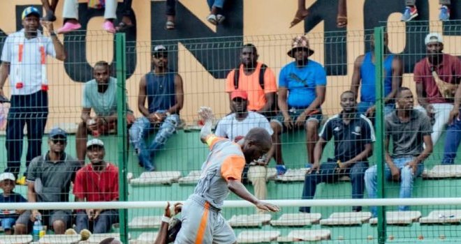 National-Foot 1&nbsp;: l’US Bitam perd six points sur tapis vert
