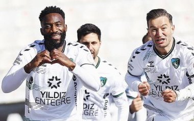 Turquie : Appindangoye et Kocaelispor surclassent Yeni Malatyaspor
