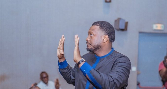 National Foot 1&nbsp;: Aunel Loumba prend les commandes du champion du Gabon
