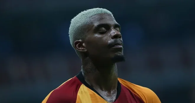 Mercato : Galatasaray ouvre la porte à un départ de Mario Lemina, Kocaelispor à l’affût
Mercato : Galatasaray ouvre la porte à un départ de Mario Lemina, Kocaelispor à l’affût