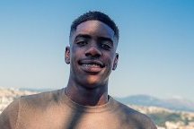 Mercato : Junior Mandza signe pro à l’OGC Nice, le Gabon tient une pépite à suivre