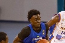 AfroBasket U-18 : les bébés Panthères stoppés par le Tchad aux portes d’Abidjan
AfroBasket U-18 : les bébés Panthères stoppés par le Tchad aux portes d’Abidjan