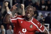 Championship&nbsp;: Jacques Ekomié marque dès son 2e match, Wrexham écrase Millwall