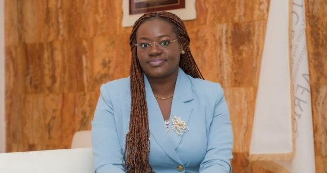 «&nbsp;Il vaut mieux perdre une place que se perdre soi-même&nbsp;»&nbsp;: Jennifer de Mayombo démissionne de la mairie de Libreville
