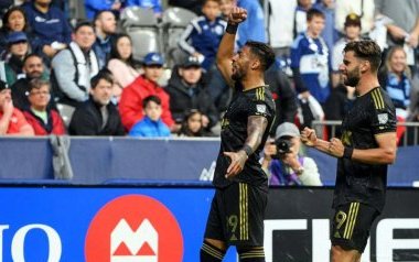 MLS : Denis Bouanga guide Los Angeles FC vers la victoire face à Dallas
