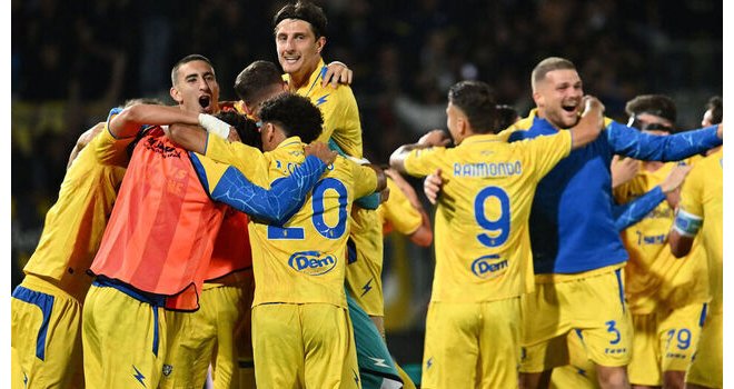 Italie&nbsp;: Les frères Oyono montent en Serie A avec Frosinone
