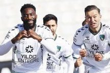 Turquie : Appindangoye et Kocaelispor surclassent Yeni Malatyaspor
