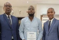 Coaching&nbsp;: Louis Djasmy Mavoungou Nfoumbi, premier Gabonais titulaire de la licence A de l’IHF, honoré par la tutelle
