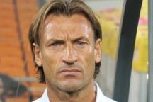 Côte d’Ivoire&nbsp;: Hervé Renard reprend les Éléphants, onze ans après le sacre de 2015
