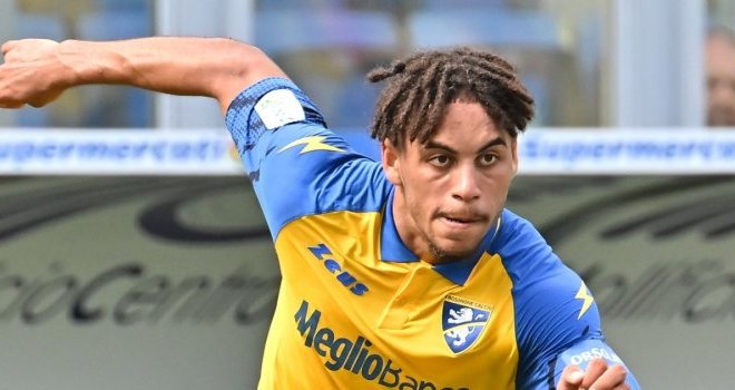 Serie A : Anthony Oyono débute sur le banc, Frosinone tombe face à la Juventus
Serie A : Anthony Oyono débute sur le banc, Frosinone tombe face à la Juventus