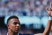 Mondial 2026 : Kylian Mbappé entre dans la légende en devenant le meilleur buteur de l’histoire des Bleus
Mondial 2026 : Kylian Mbappé entre dans la légende en devenant le meilleur buteur de l’histoire des Bleus