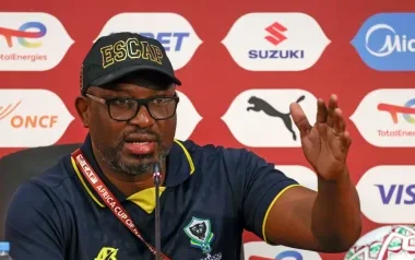 Panthères du Gabon&nbsp;: Thierry Mouyouma réclame ses impayés, la Fégafoot sous pression
