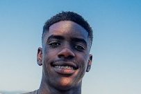Mercato&nbsp;: Junior Mandza signe pro à l’OGC Nice, le Gabon tient une pépite à suivre
