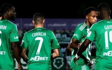 Aris Limassol : Moussounda et Effaghe voient rouge face à Pafos
