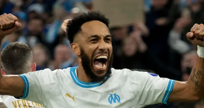 Ligue 1&nbsp;: Aubameyang buteur, Marseille accroche une place européenne
