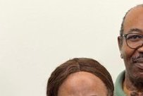 Ali Bongo réuni avec sa mère Patience Dabany&nbsp;: une photo de famille qui fait sensation sur la toile
