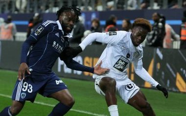 Angers SCO&nbsp;: Inquiétude pour Jacques Ekomié, sorti sur blessure face au Paris FC
