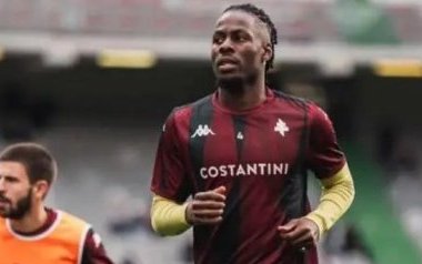 Ligue 2 : Michel Mboula retrouve les terrains lors du succès de Metz face à Sochaux