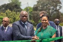 Essassa : la première dame du Gabon lance un centre d’accueil pour enfants vulnérables
