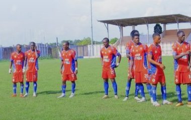 National foot 1 : La FIFA frappe l’AS Dikadi et l’US Bitam d’une interdiction de recrutement