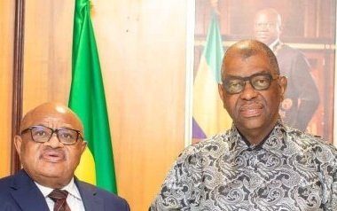 Gabon : Face au chef de l’UNOCA, Barro Chambrier défend l’image d’un pays stable et attractif