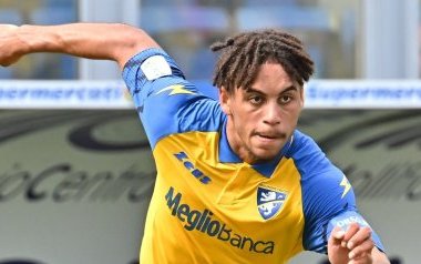 Serie A : Anthony Oyono débute sur le banc, Frosinone tombe face à la Juventus