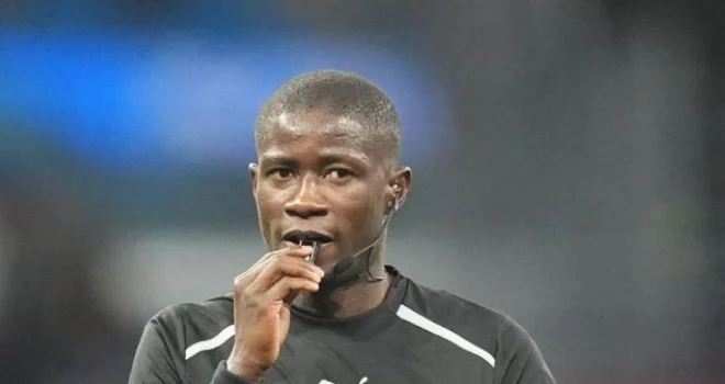 Coupe du monde 2026&nbsp;: la Fifa dévoile les 19 arbitres africains retenus, le Gabon honoré avec 3 représentants
