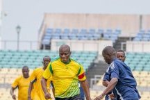Challenge interforces : la GR sacrée à Akanda, la Police gabonaise intraitable en football
Challenge interforces : la GR sacrée à Akanda, la Police gabonaise intraitable en football