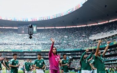 Mondial 2026 : Le Mexique réussit son entrée en compétition face à l’Afrique du Sud réduite à 9