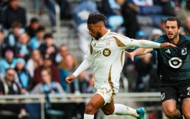 MLS&nbsp;: L’absence de Denis Bouanga face au Houston Dynamo coûte cher au Los Angeles FC
